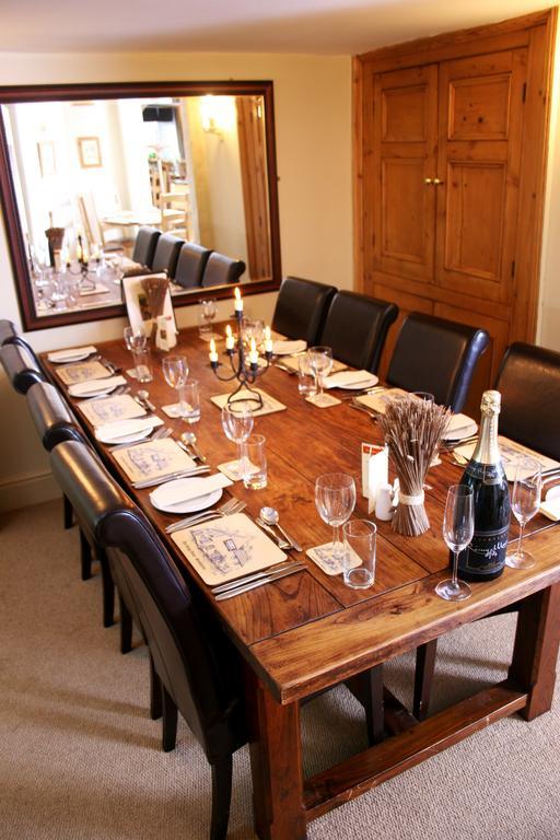 Hotel Kings Arms Thirsk Esterno foto