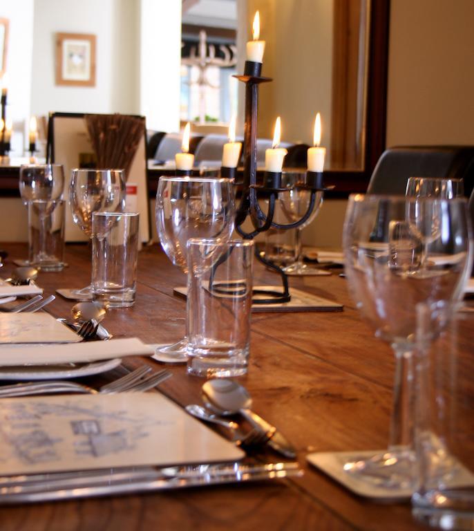 Hotel Kings Arms Thirsk Esterno foto