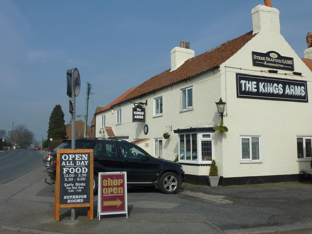 Hotel Kings Arms Thirsk Esterno foto